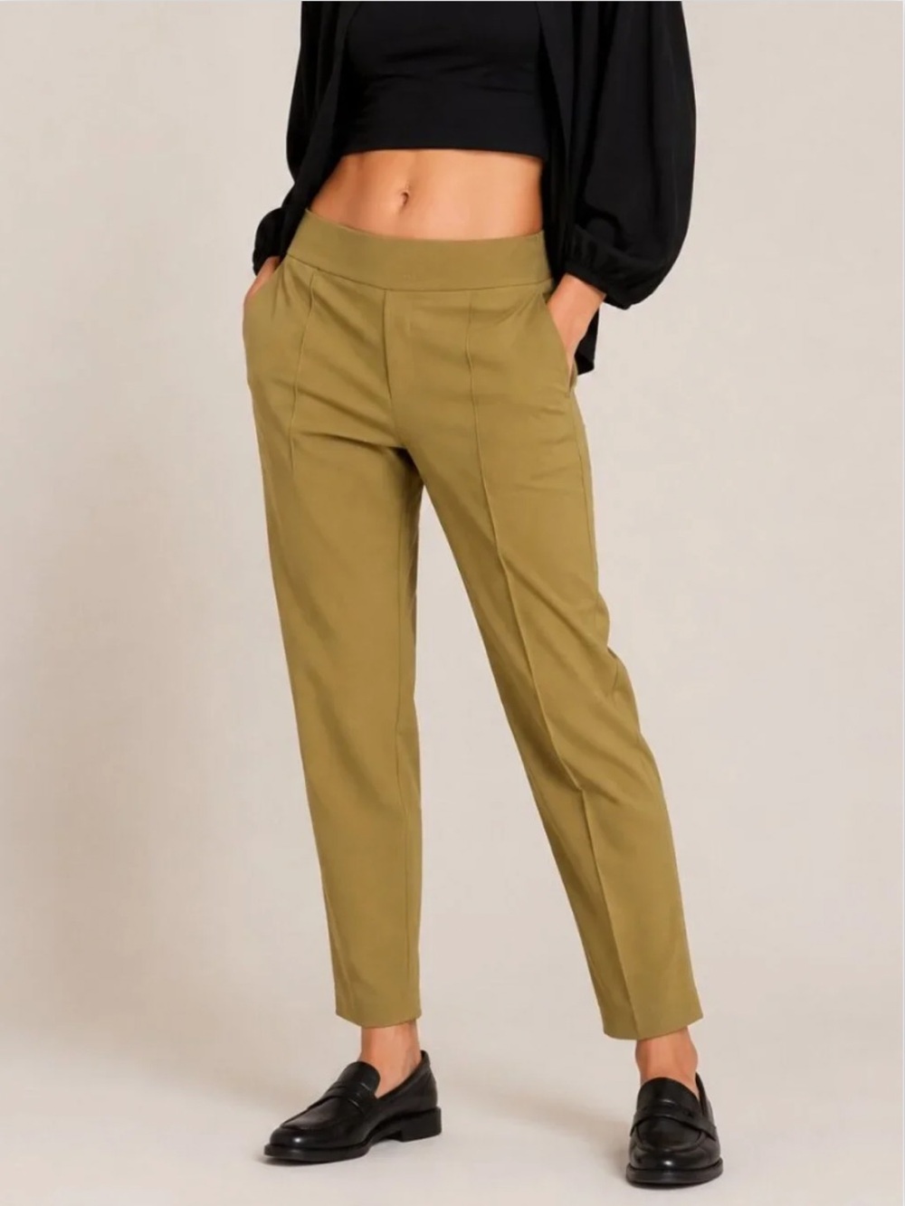 Athleta Brooklyn Heights Vienna Slim
Pants Green tan olive gold Size 14
